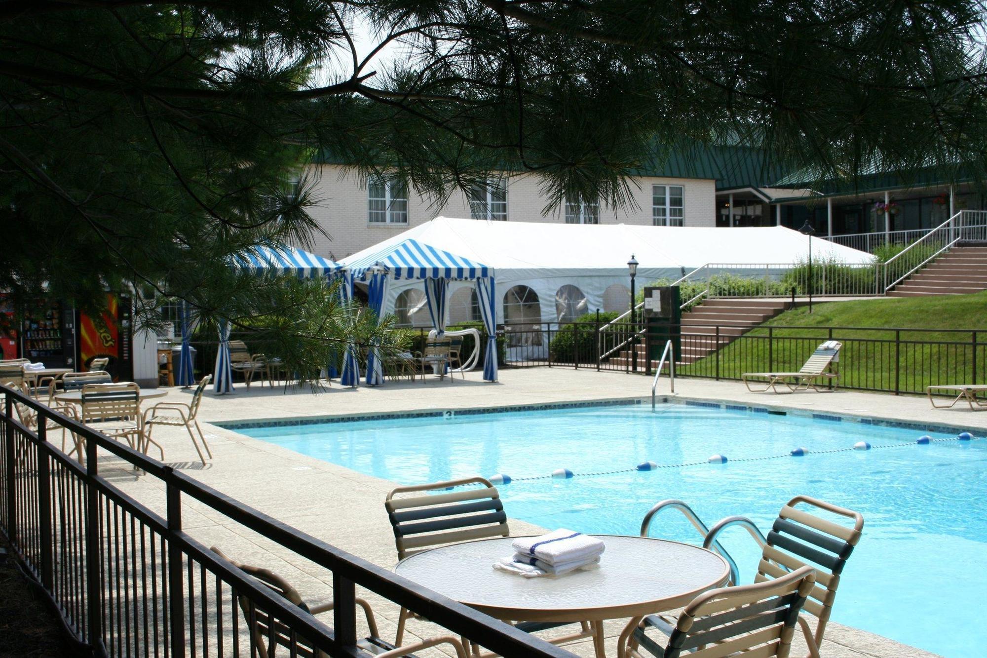 מכניקסבורג Park Inn By Radisson Harrisburg West מראה חיצוני תמונה