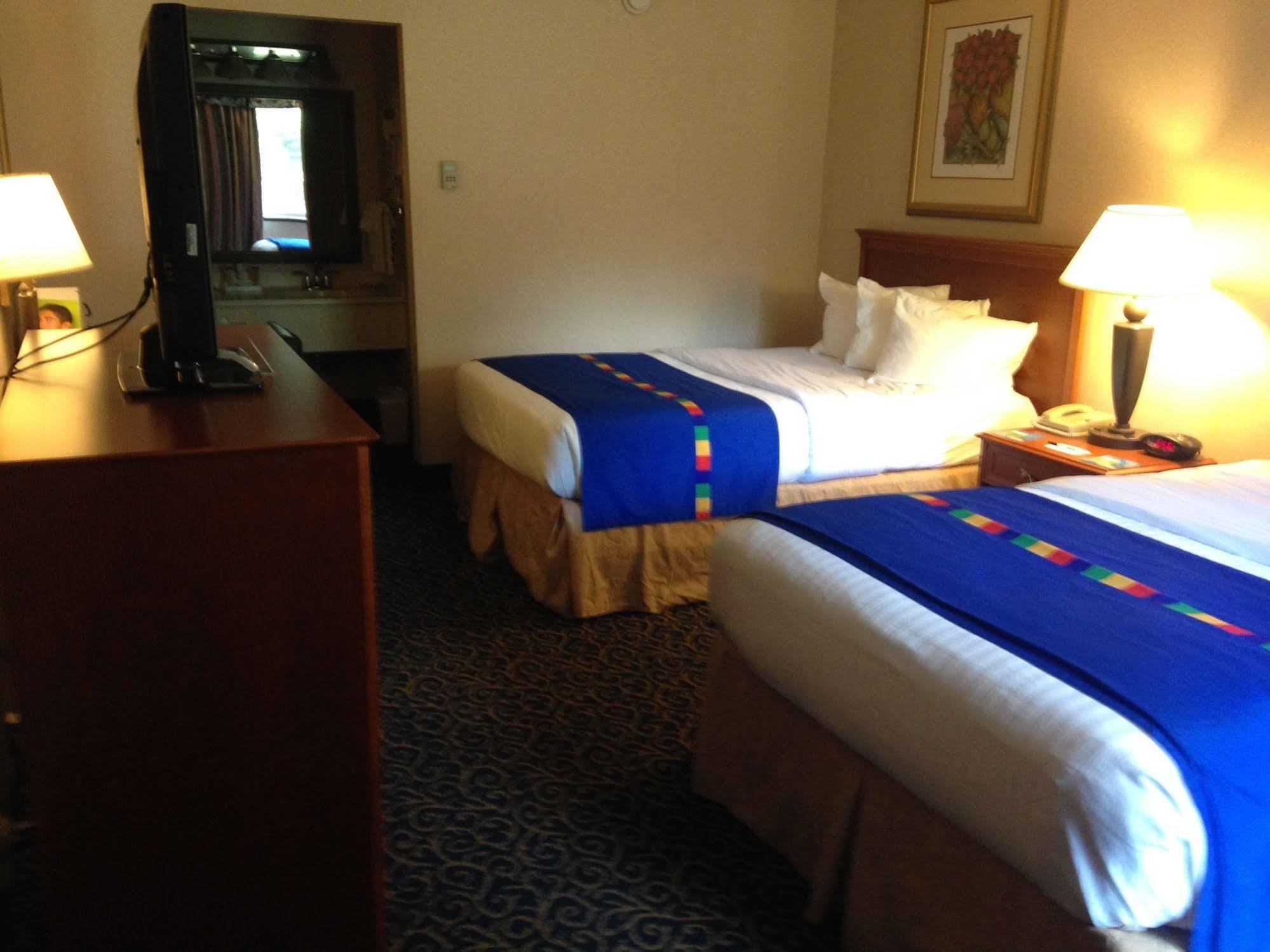 מכניקסבורג Park Inn By Radisson Harrisburg West מראה חיצוני תמונה